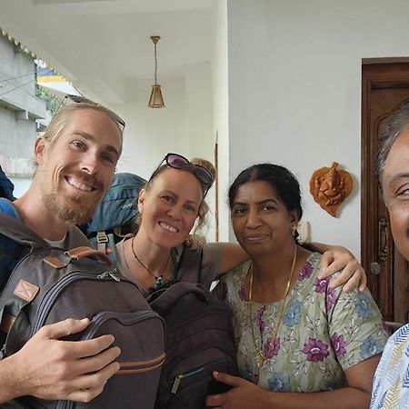 Pkn Homestay Kumily Thekkady Esterno foto